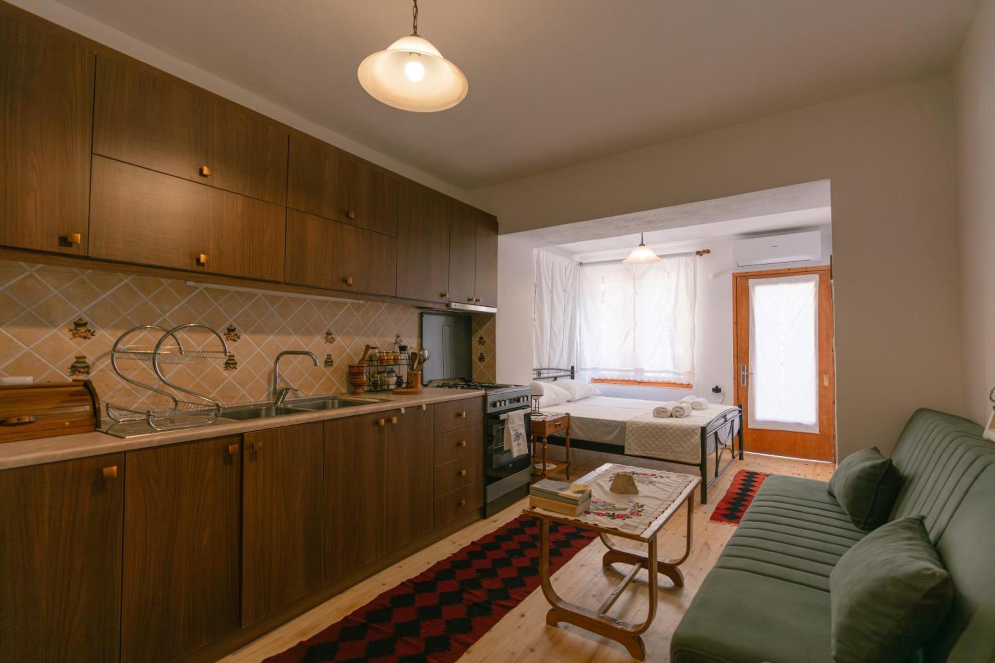 Hotel Petrichor Gjirokastër Exteriér fotografie