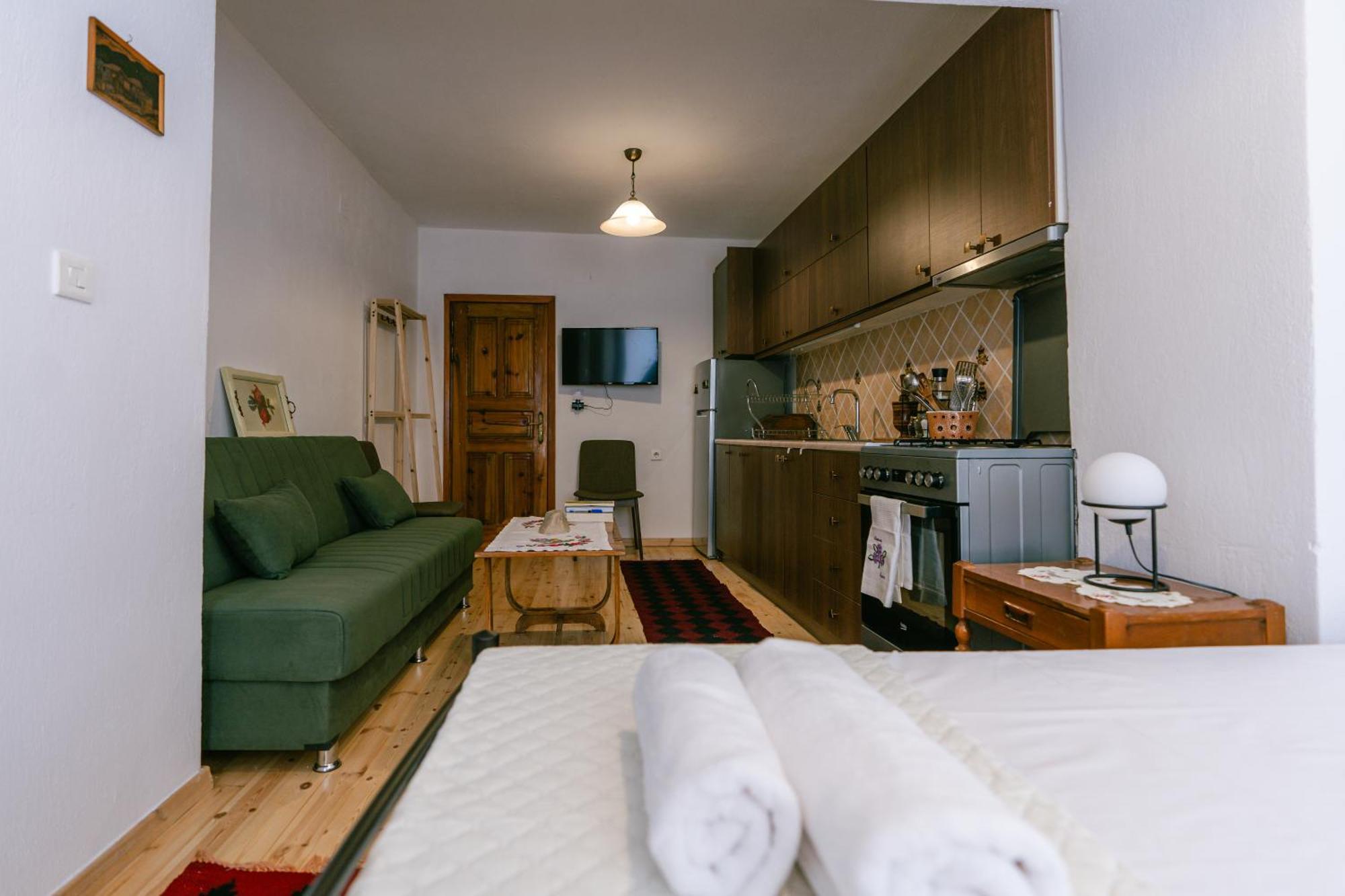 Hotel Petrichor Gjirokastër Exteriér fotografie