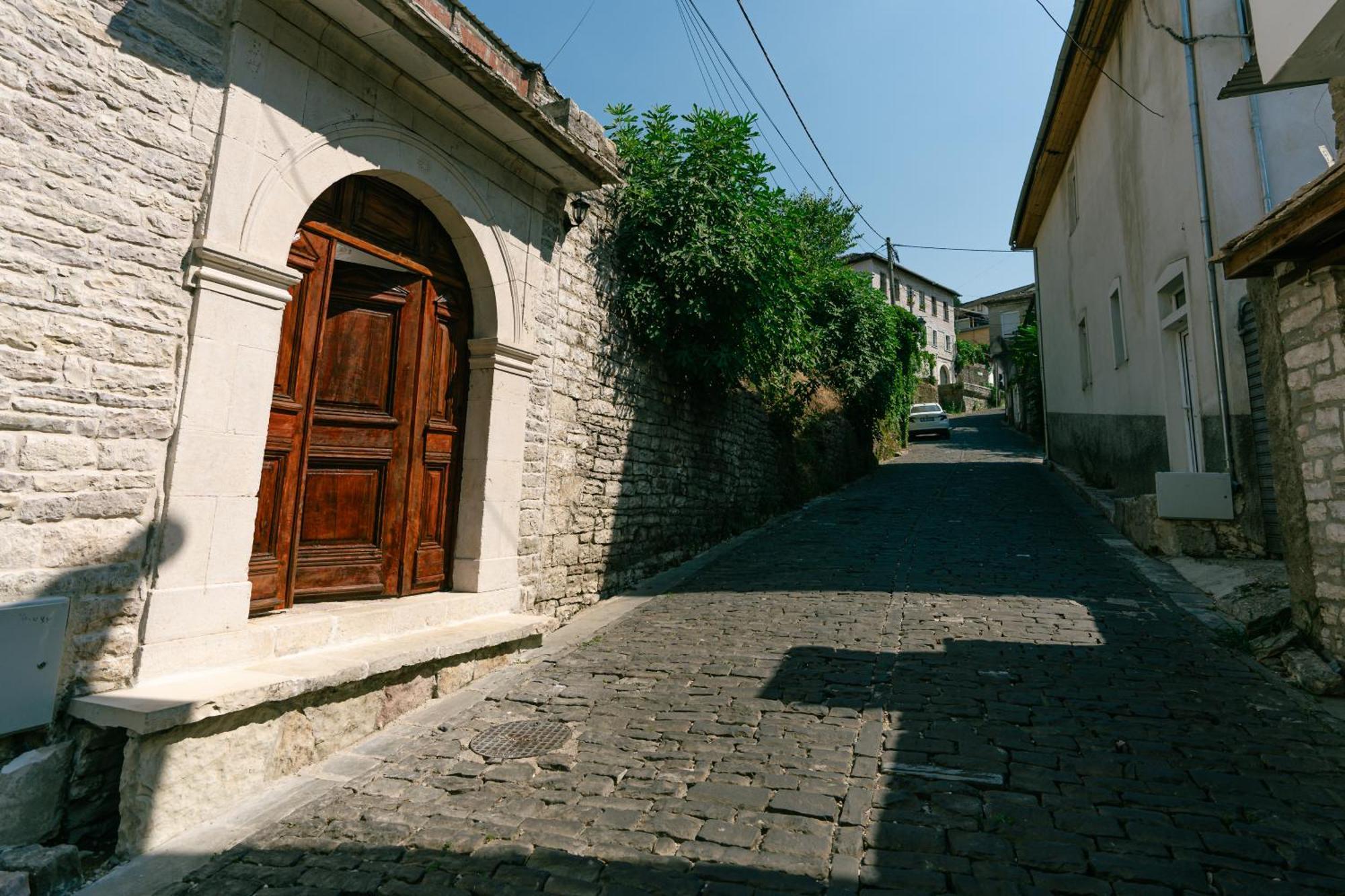 Hotel Petrichor Gjirokastër Exteriér fotografie