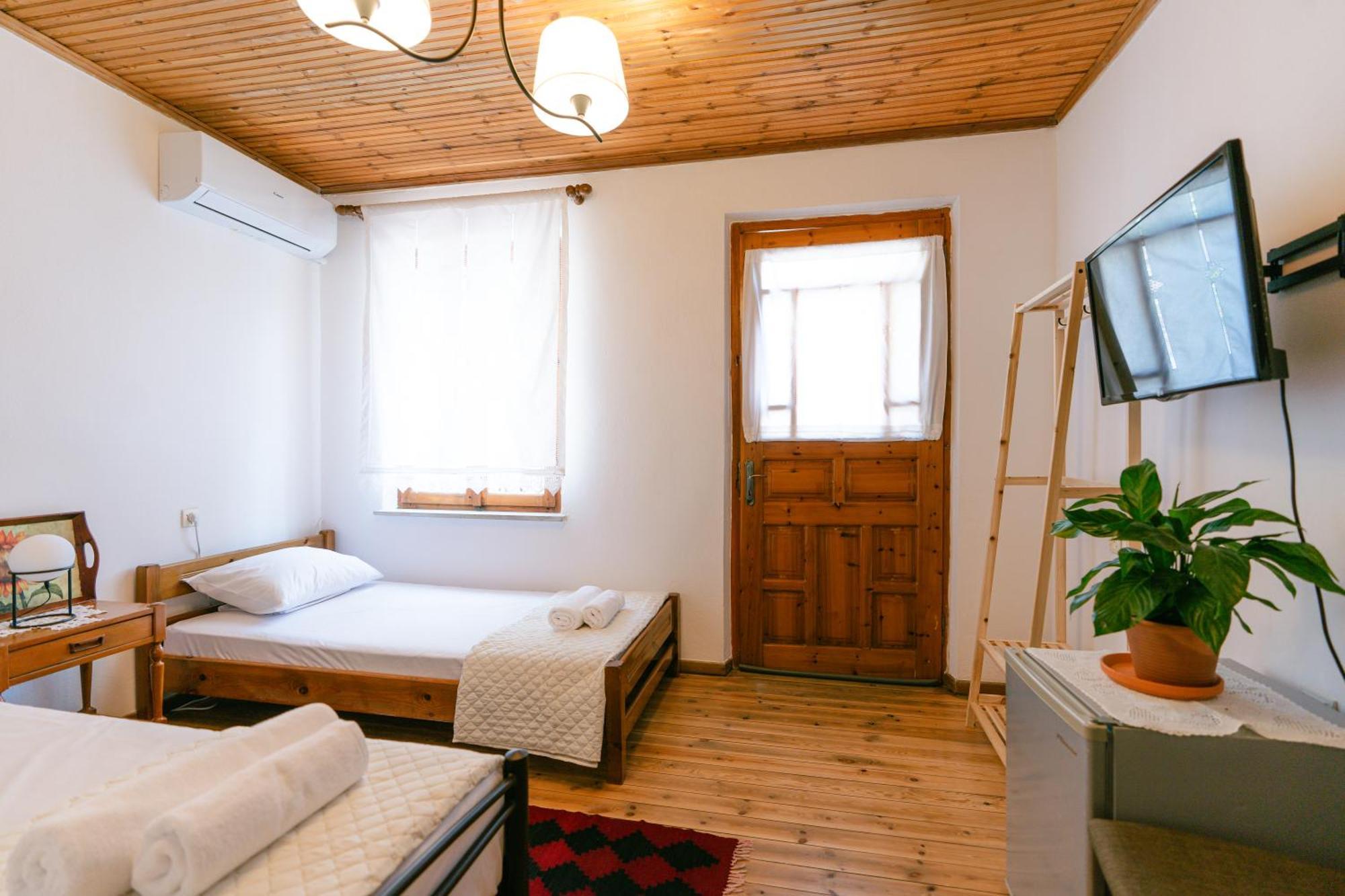 Hotel Petrichor Gjirokastër Exteriér fotografie